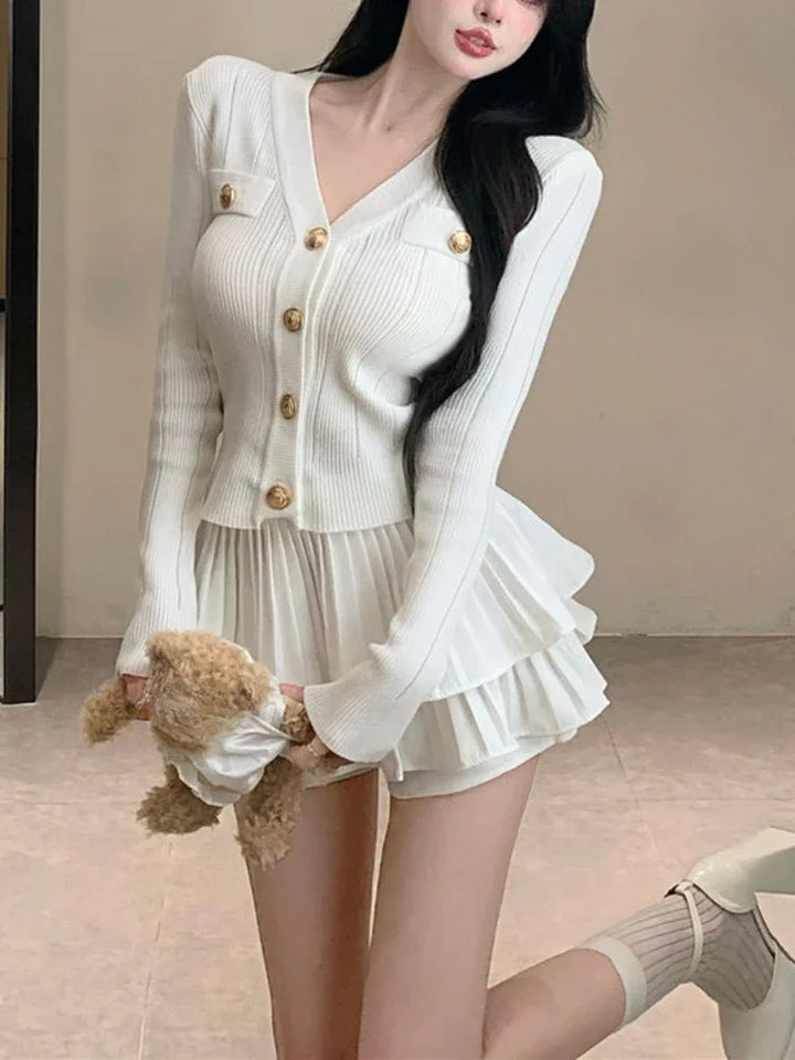 2024 Summer Korea Fashion Knitted Suit Black Slim 2 Piece Skirt Set Casual Elegant Sweater + Women Outwear Casual Y2k Mini Skirt Pastel Kitten