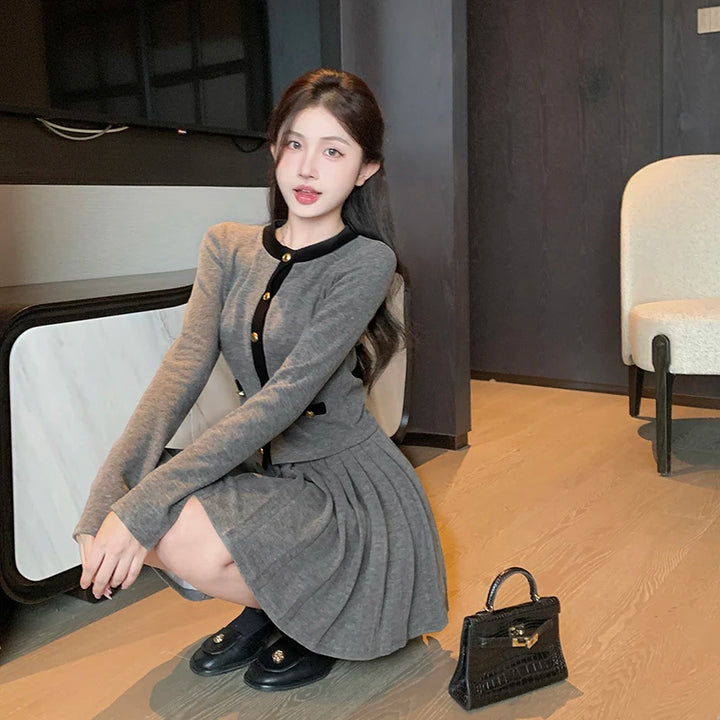 Women's Street Style Buttoned Round Neck Jacket Pleated Pleated Skirt Set Two Piece Spring New Style YL23565LL Pastel Kitten