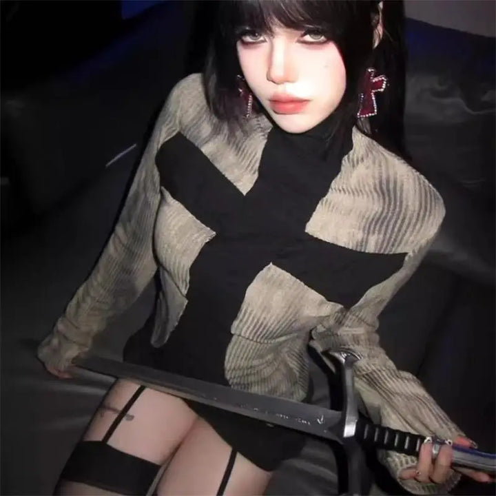 Vintage Cross Slim Sweater Pastel Kitten