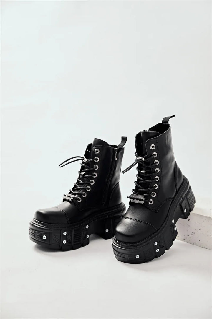 Heavy Metal Platform Boots Pastel Kitten