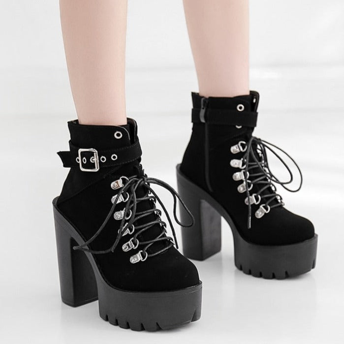 Darkwear Platform Boots Pastel Kitten